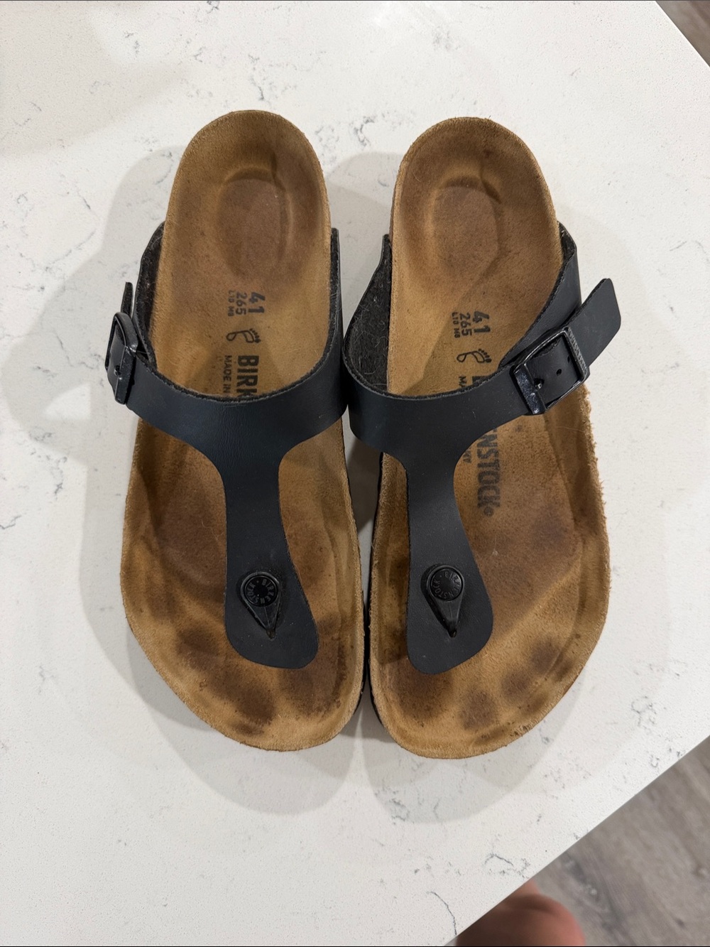 Birkenstock Women’s Black Thong Sandals with Buckle